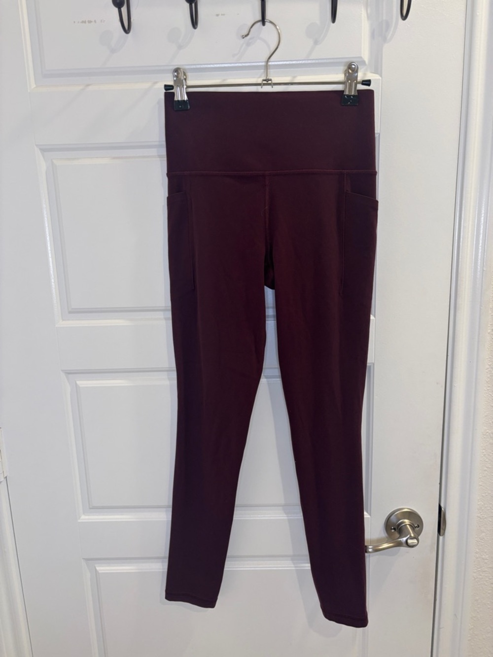 Athleta Salutation Stash Pocket Leggings Burgundy High Rise XS